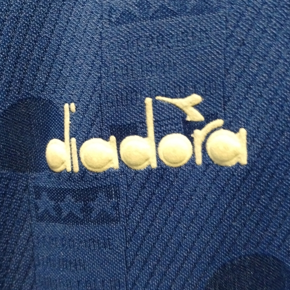 Rare vintage 1994 home Italy jersey - Picture 7 of 9